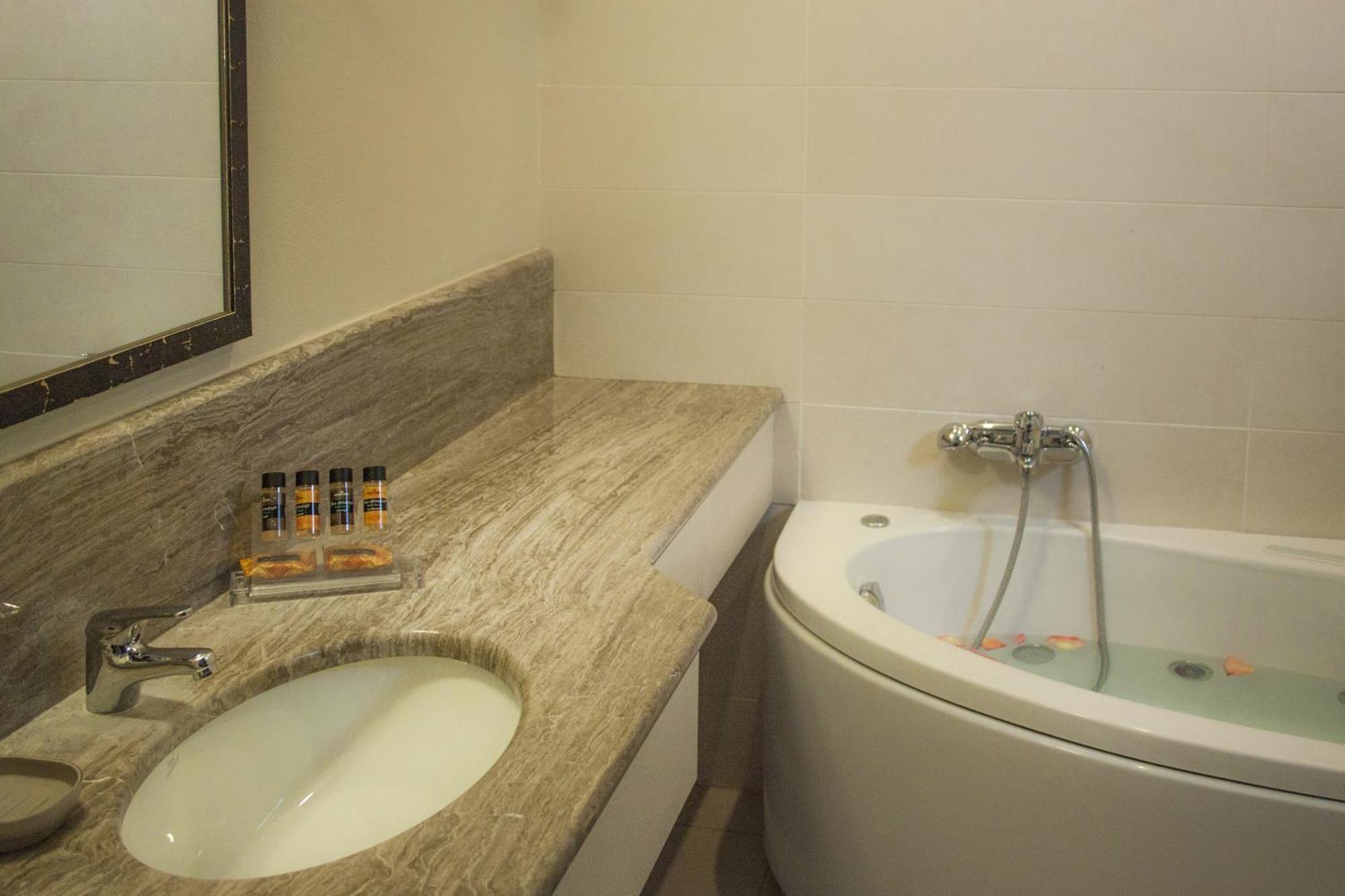 Guesthouse Vasiliki Steni Dhirfios Exterior foto