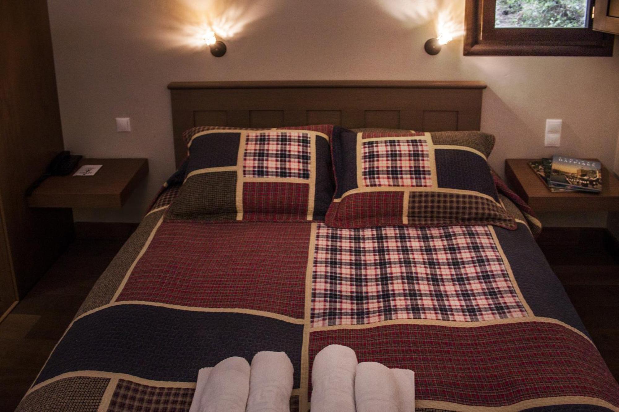 Guesthouse Vasiliki Steni Dhirfios Exterior foto